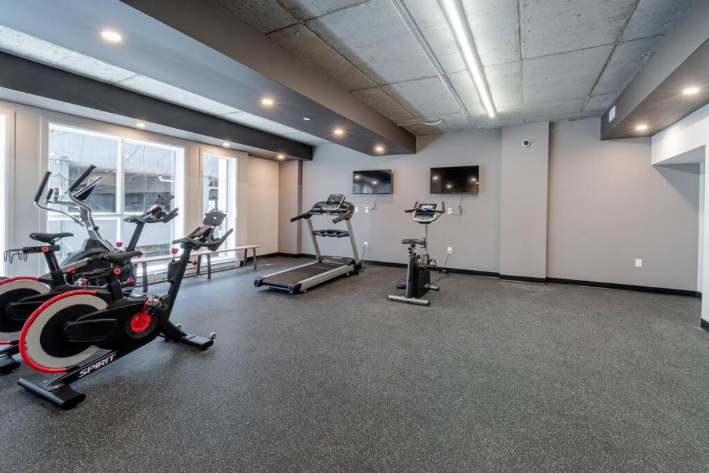Condo 2 Ch - 500M Vieux-Quebec & Gym Luaran gambar